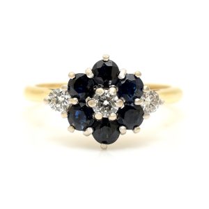 Beautiful Sapphire & Dimond Cluster Ring