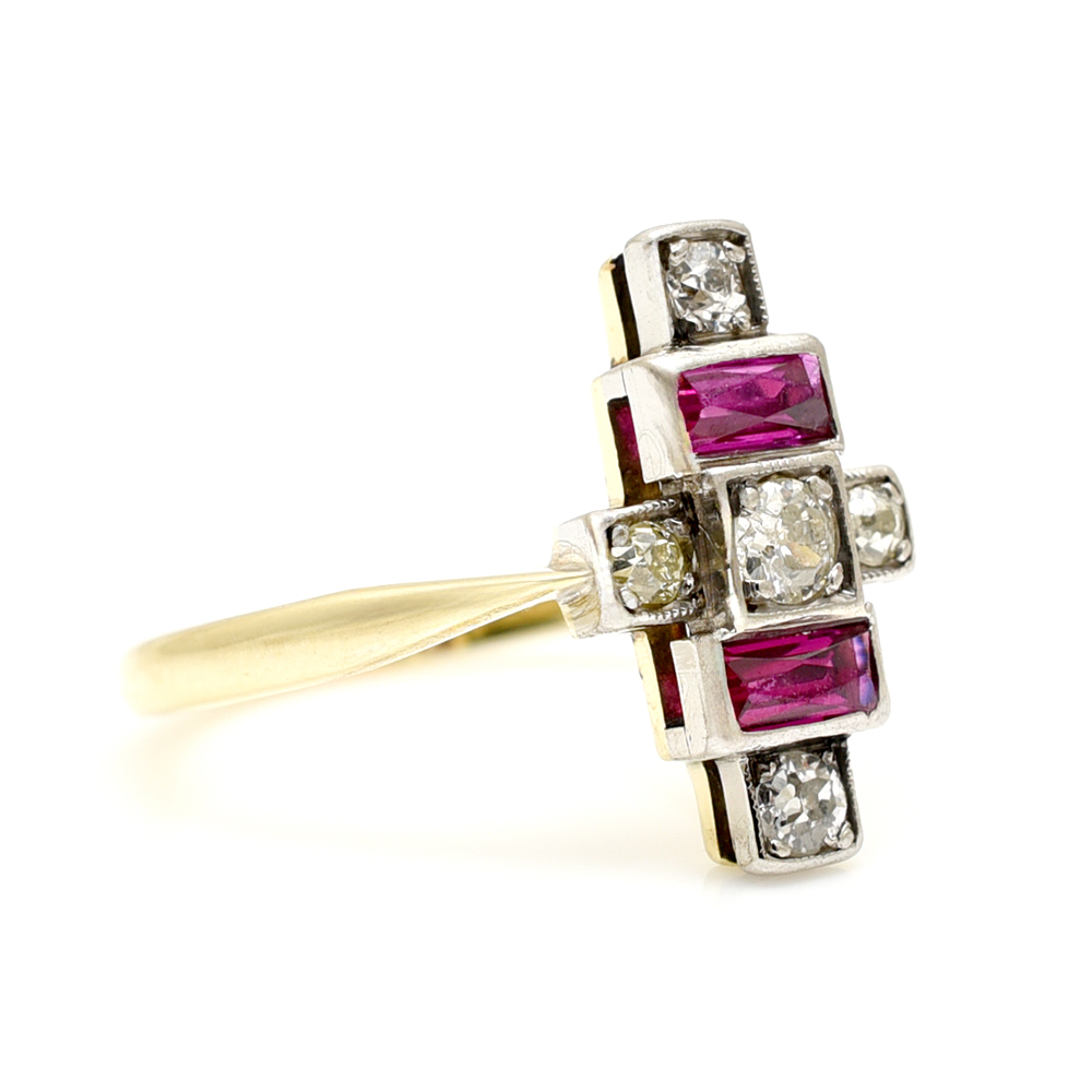 Antique Art Deco Style Diamond & Ruby Ring - Image 2
