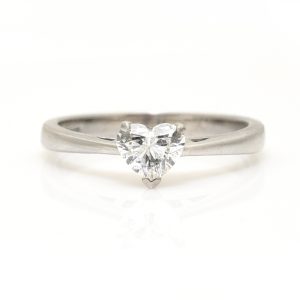 Beautiful Platinum Diamond Heart Ring