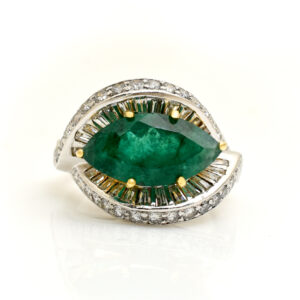Vintage Emerald & Diamond Dress Ring