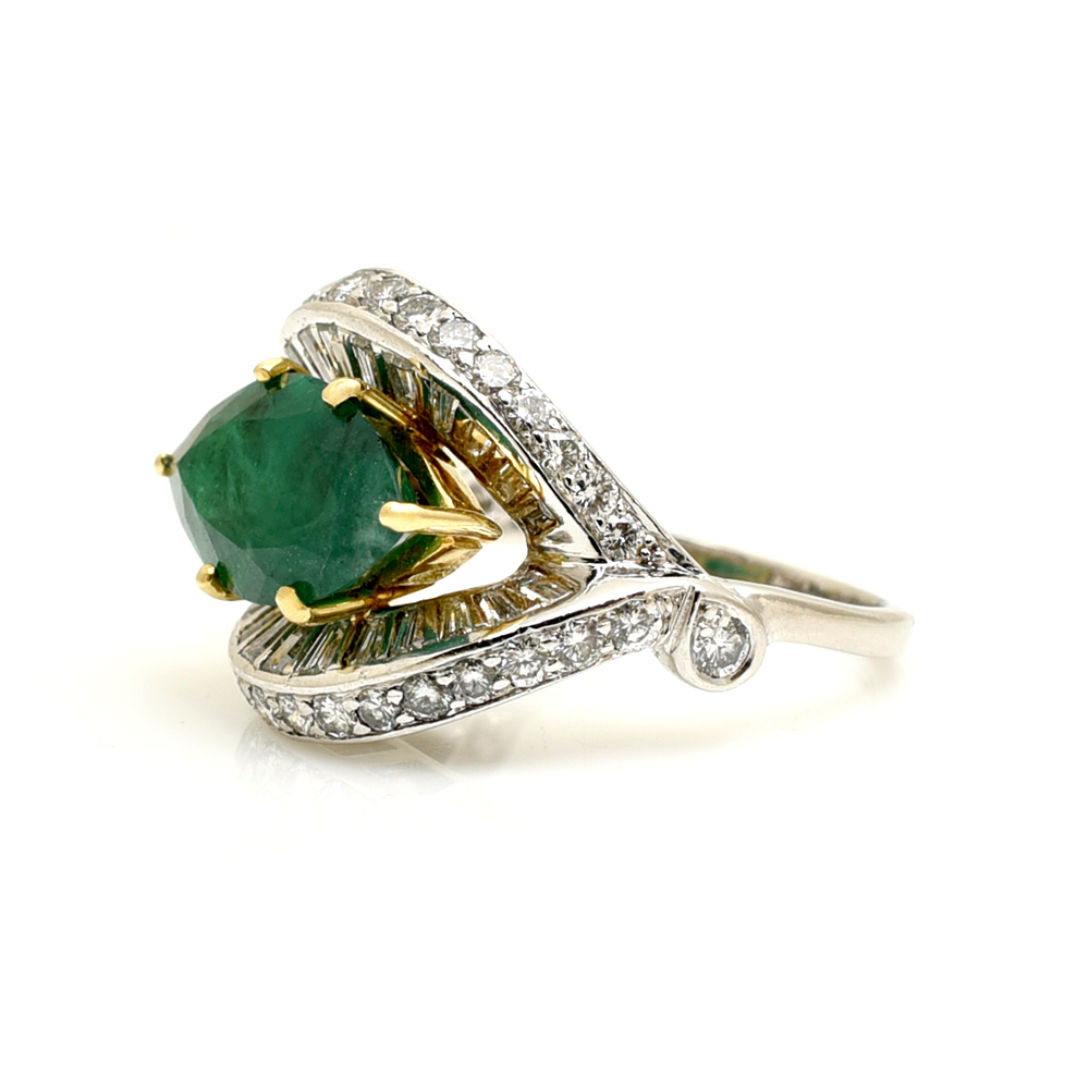Vintage Emerald & Diamond Dress Ring - Image 4