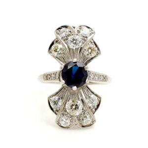 Beautiful Vintage Sapphire & Diamond Dress Ring
