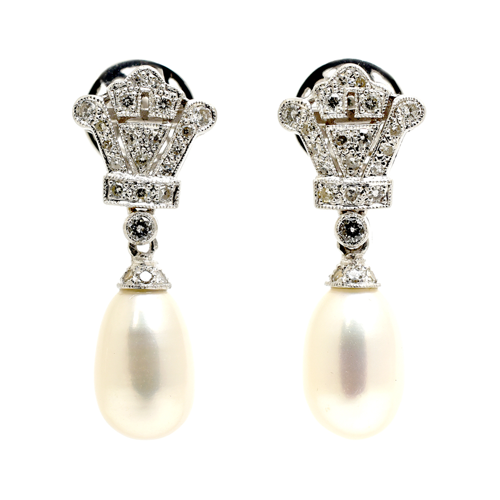 Beautiful Vintage Pearl & Diamond Earrings & Necklace Set - Image 2