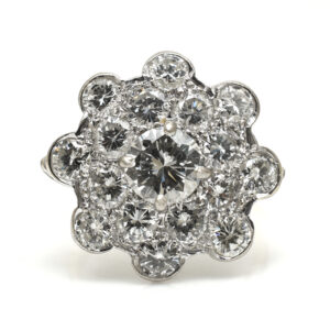Fantastic Diamond Cluster Ring