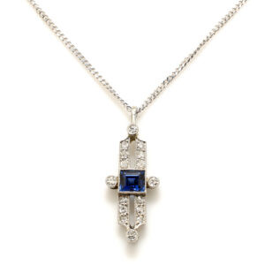 Beautiful Art Deco Sapphire & Diamond Pendant Necklace