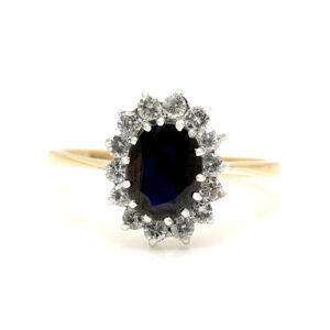Beautiful Vintage Sapphire & Diamond Cluster Ring